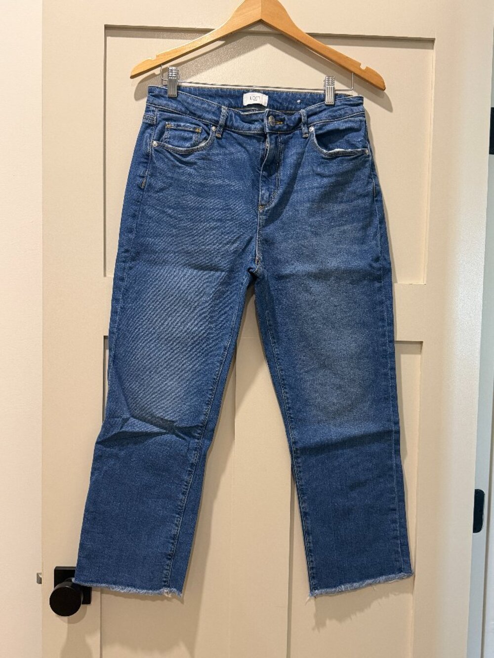 Loft Outlet Curvy Straight Crop Jean Size 8